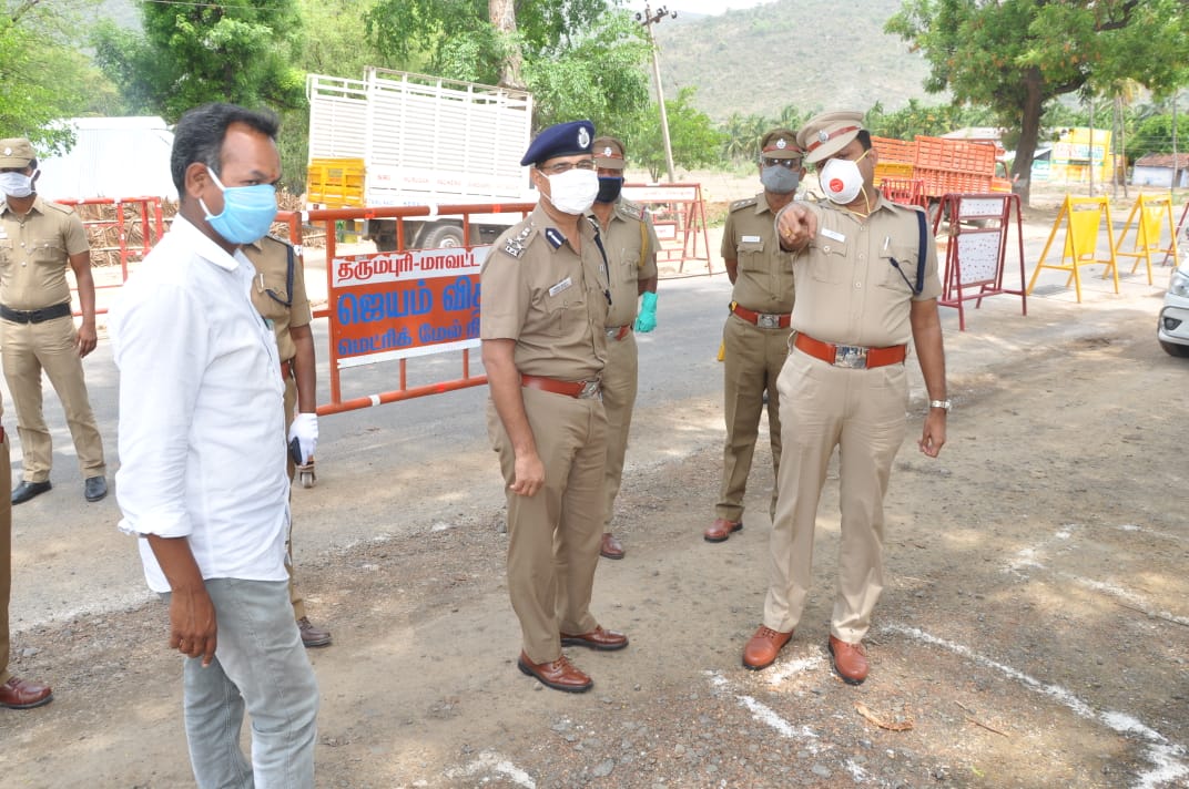 தருமபுரி சோதனைச் சாவடிகளை டிஐஜி பிரதீப்குமார் நேரில் ஆய்வு