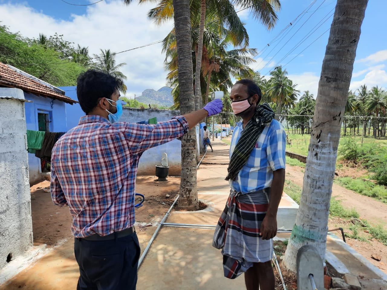 அயராது உழைக்கும் அருண் பிரசாத்