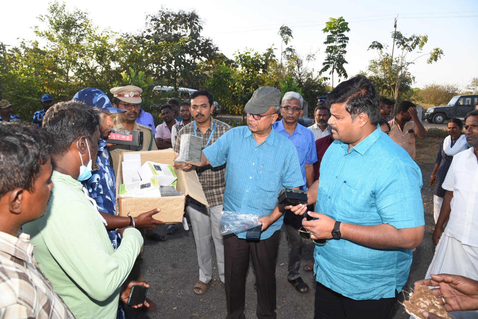 கரூர் மாவட்ட ஆட்சியர் ஆய்வு