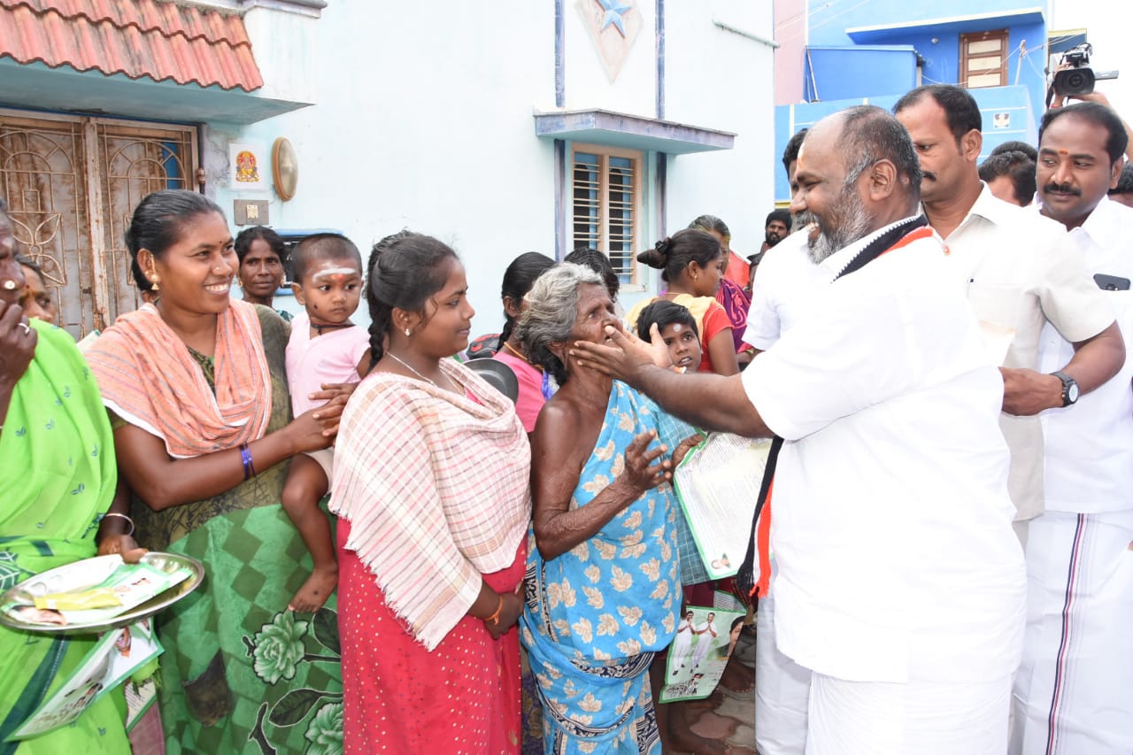 minister rb udhayakumar election campaign