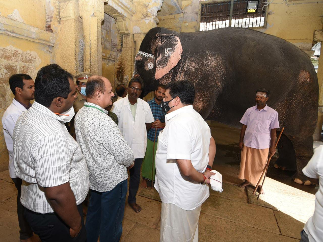 அமைச்சர் பி டி ஆர் பழனிவேல் தியாகராஜன்