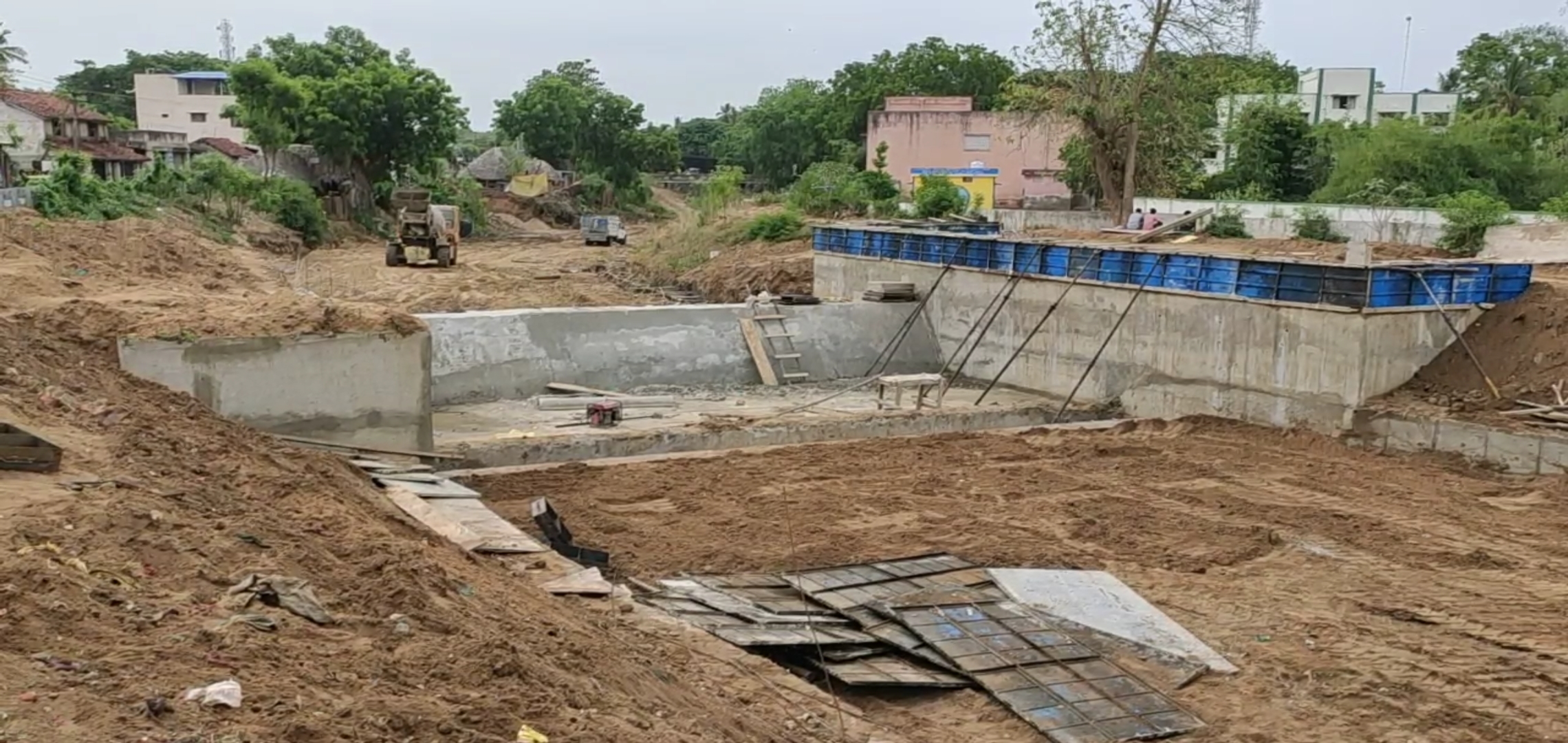 cauvery water branching canals are under construction which delay water for nagai farmers