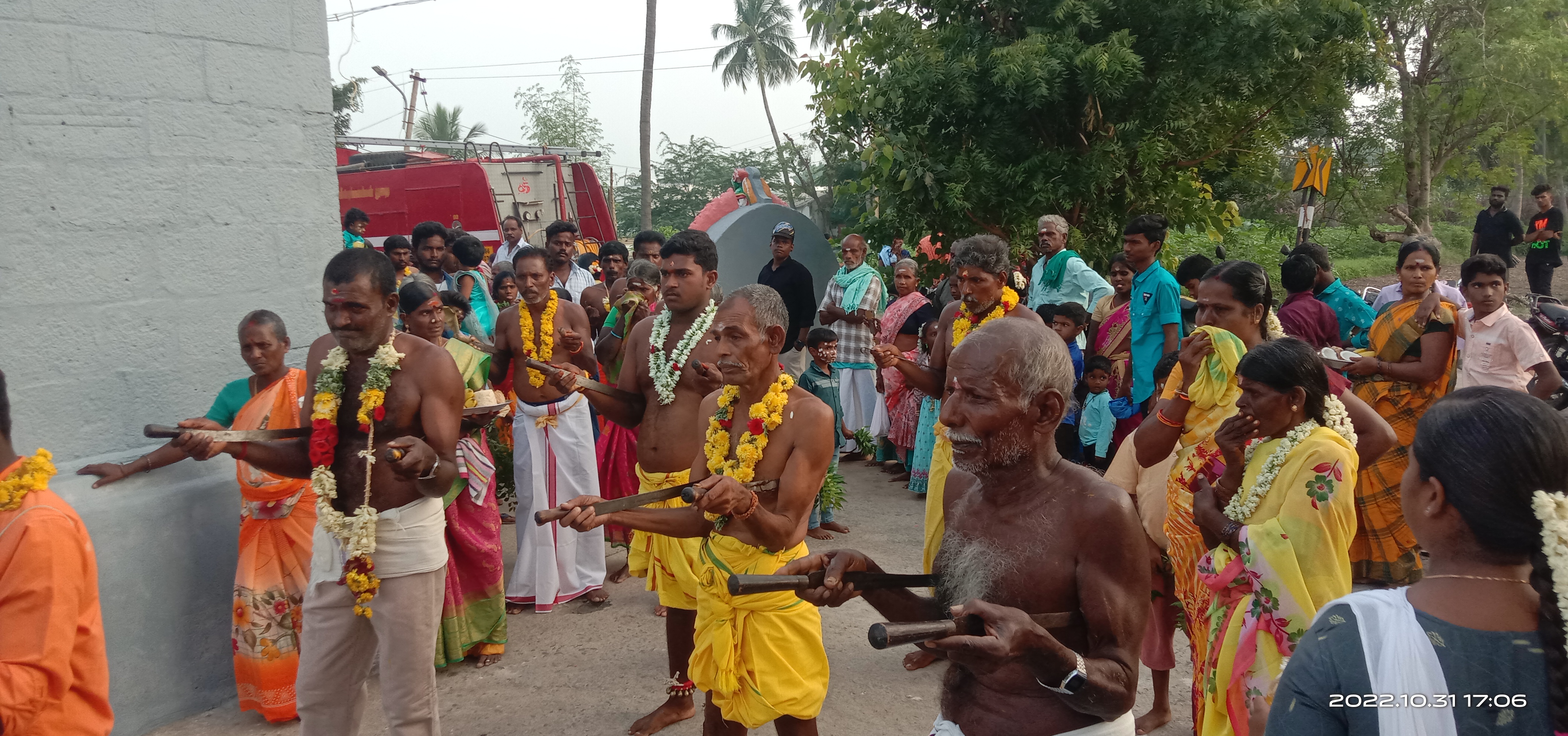 Devotees who gave black dots to children with strange elegance near  perambalur