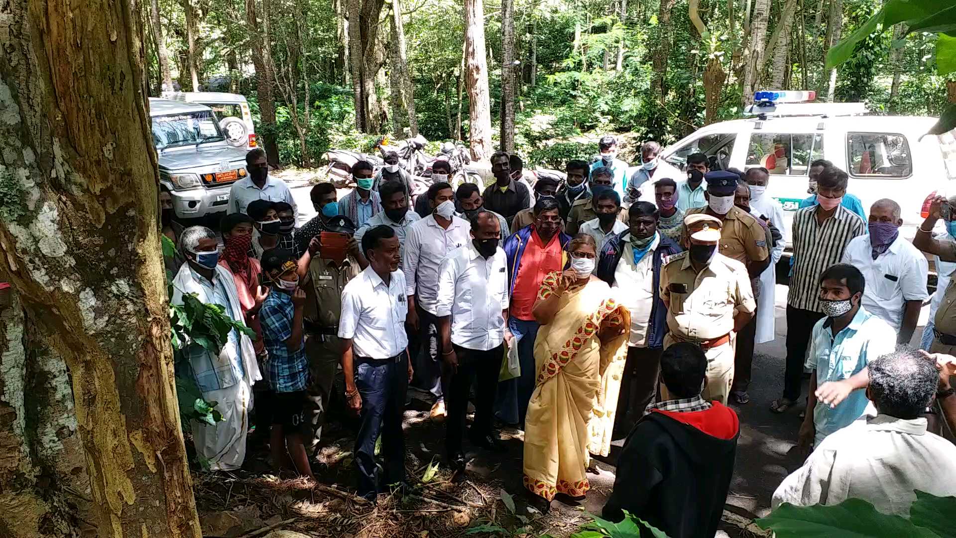 salem yercaud Asambur  Asambur protest  அசம்பூர் குடியேறும் போராட்டம்  அசம்பூர் மக்கள் போராட்டம்  Asambur people protest