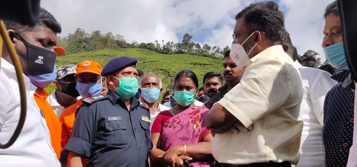 மூணாறு நிலச்சரிவில் பாதிக்கப்பட்டவர்களுக்கு தொல். திருமாவளவன் நேரில் சென்று ஆறுதல்