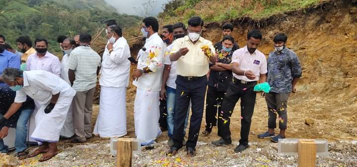 மூணாறு நிலச்சரிவில் பாதிக்கப்பட்டவர்களுக்கு தொல். திருமாவளவன் நேரில் சென்று ஆறுதல்