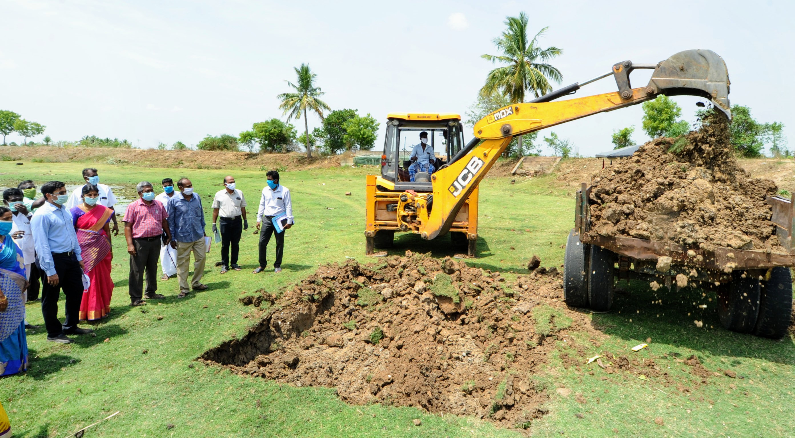 ஆய்வு செய்த மாவட்ட ஆட்சியர்