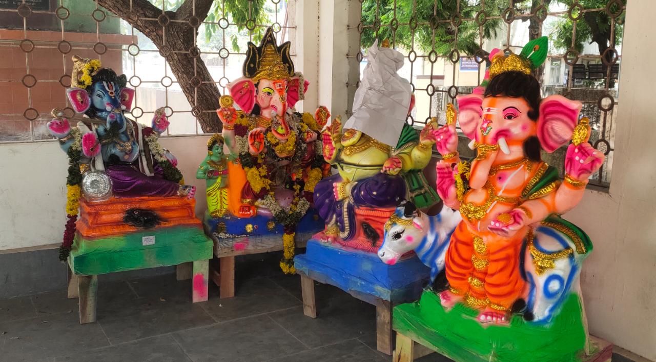 tirupattur police seized 5 ganesh idols