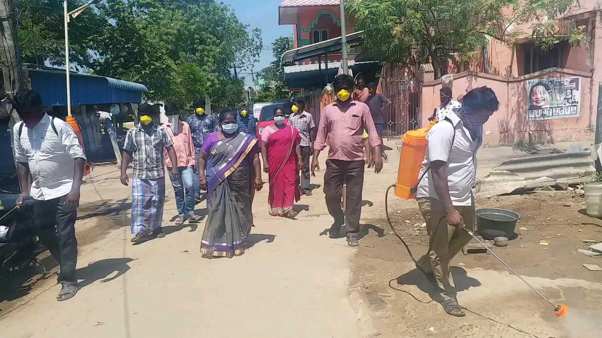 panchayat president review the sanitizing work over corona in thiruvallur