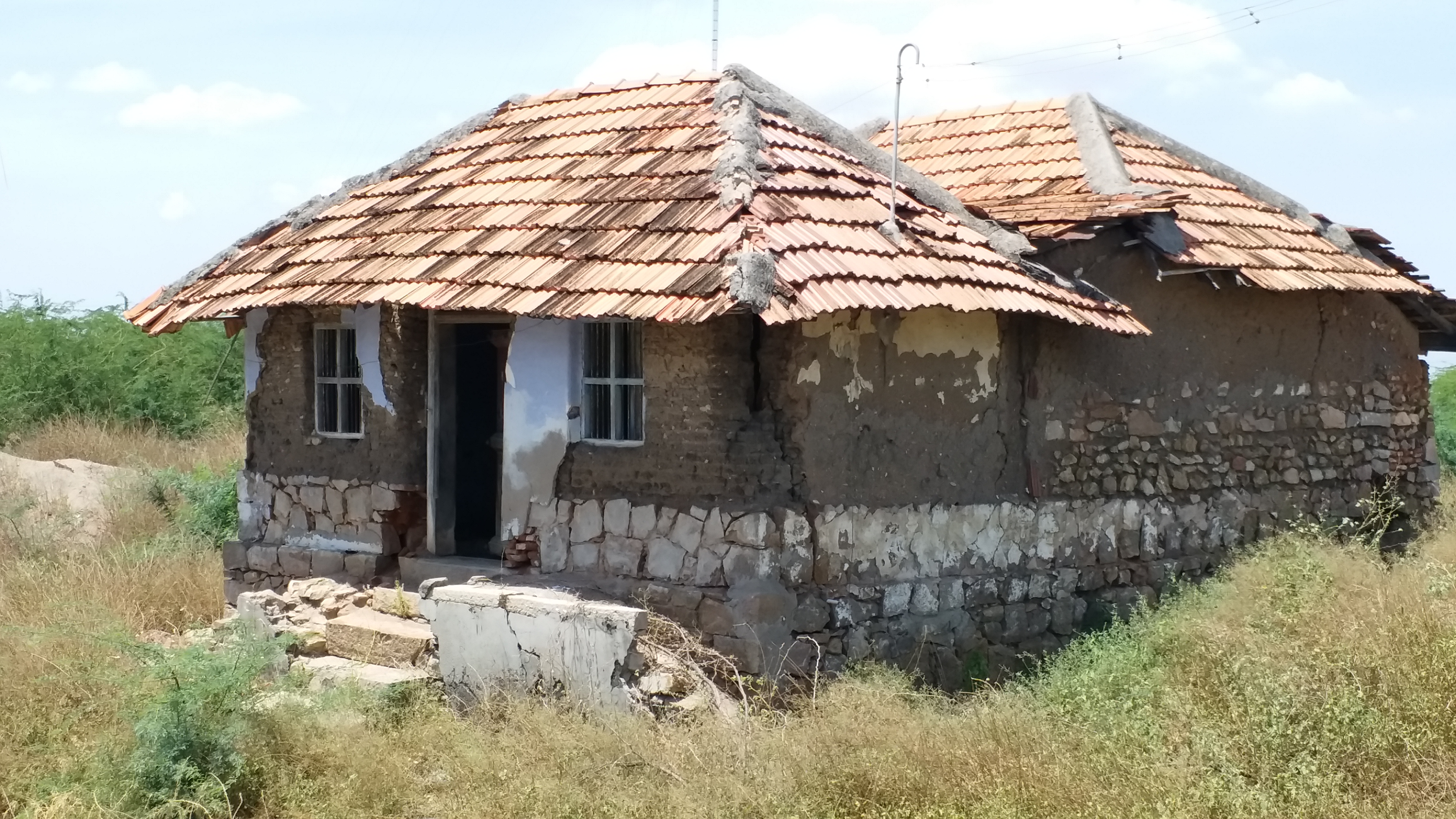 only one old man lived in a village in meenakshipuram thoothukudi