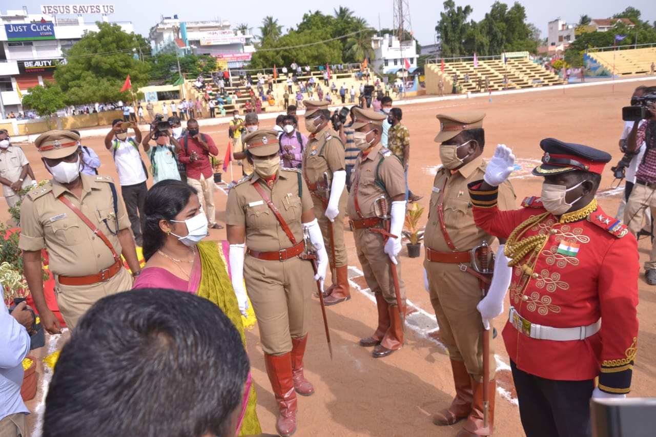 The AR inspector led the parade at Tirunelveli on Saturday.