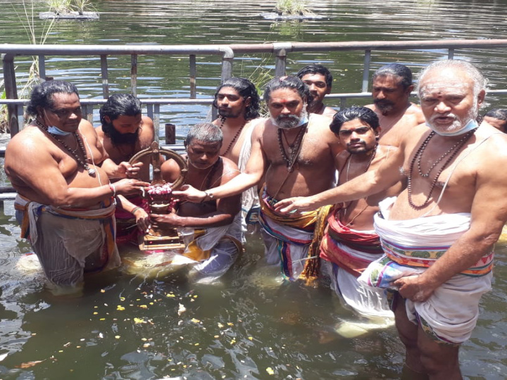 அண்ணாமலையார் கோயிலில் அம்மனுக்கு வளைகாப்பு