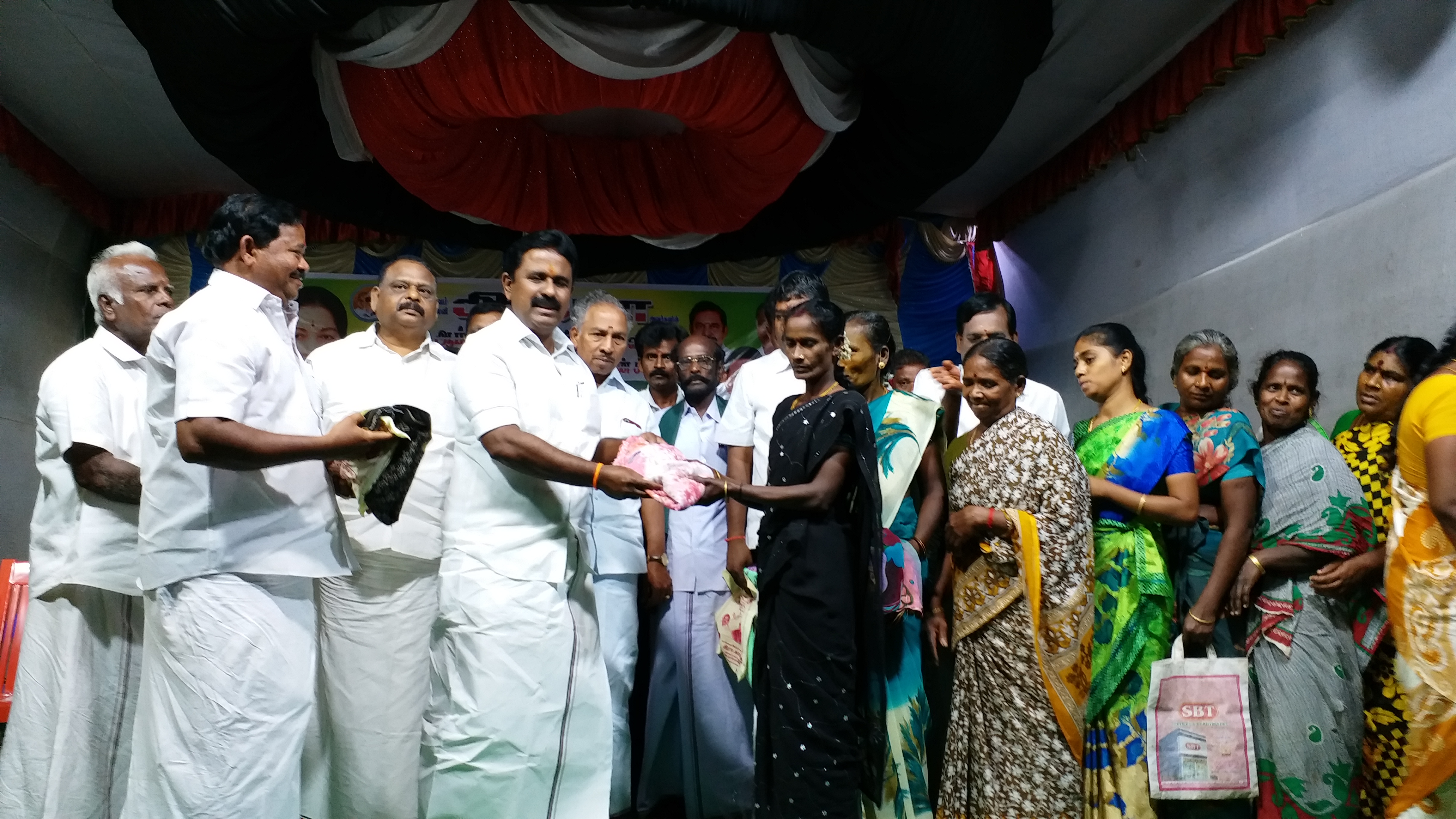 minister kamaraj in thiruvarur jayalalaithaa birthday celebration