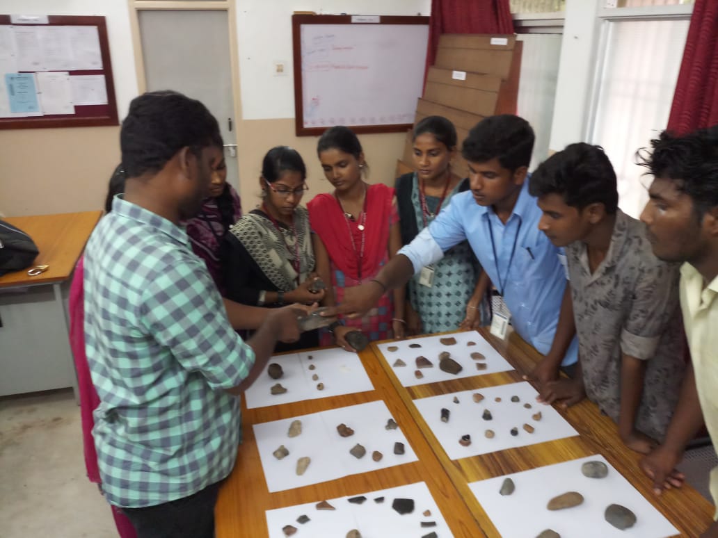 Chola Era Inscriptions find in vaniyambadi