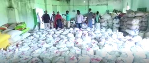 9 person arrested for hidden ration rice