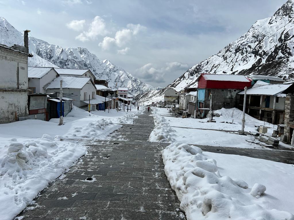 Broken glacier in Kedarnath