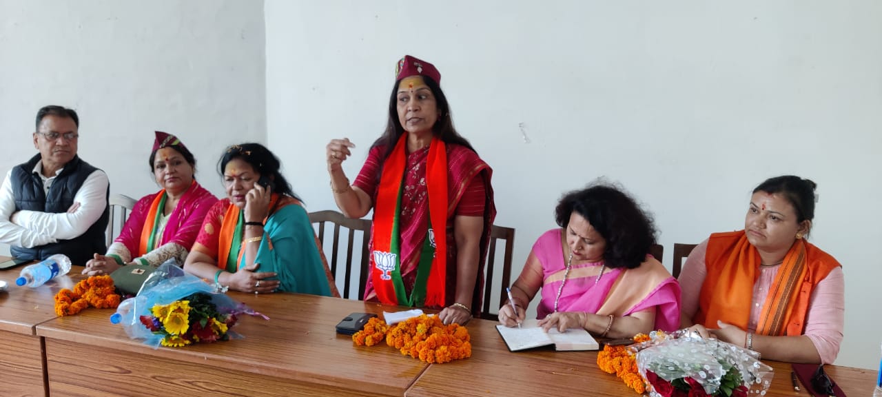 National executive member of BJP Mahila Morcha reached Mussoorie