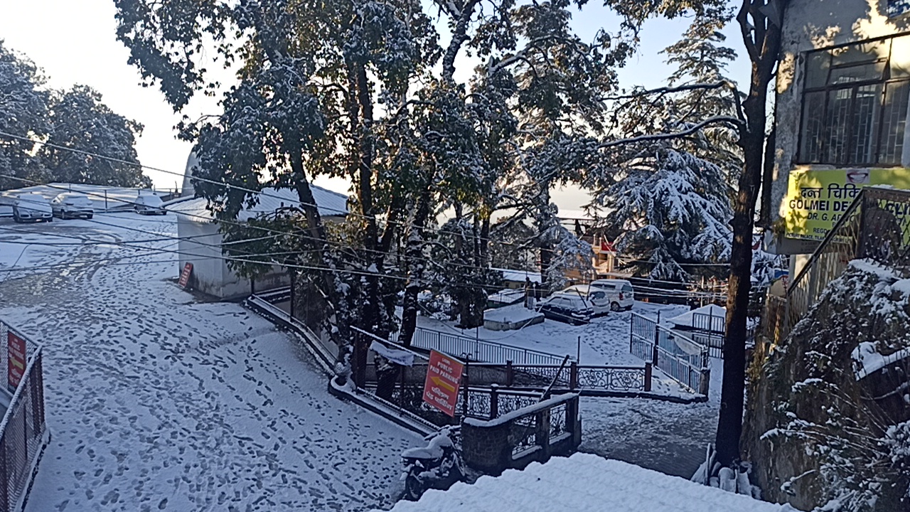 snowfall-in-mussoorie