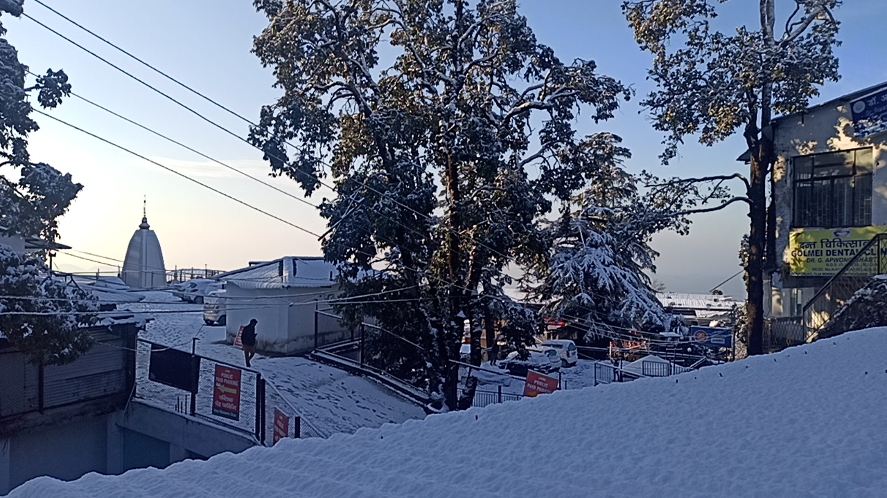 snowfall-in-mussoorie