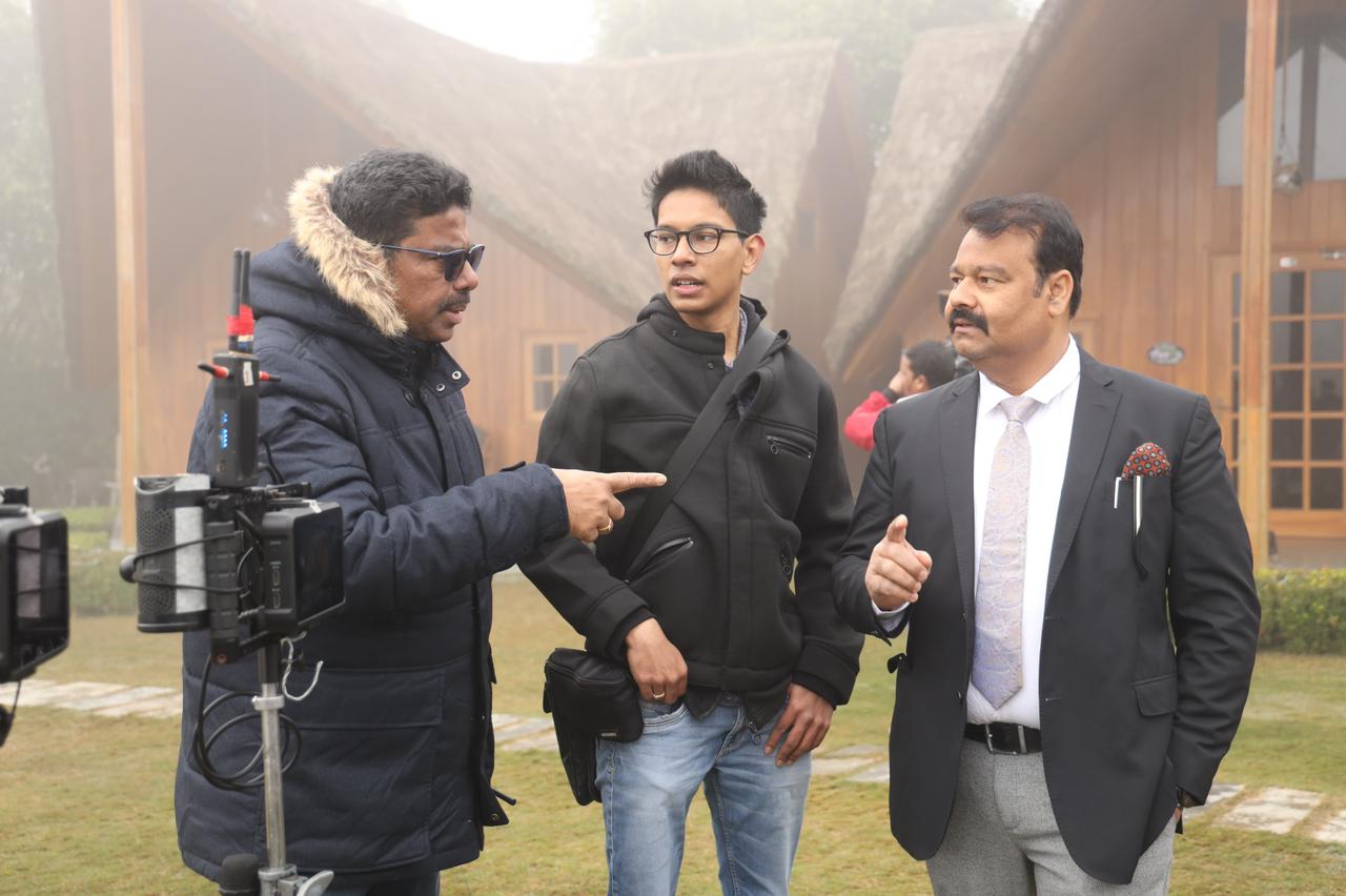 Shooting of a remake of the Spanish thriller Julia's Eyes in Dehradun