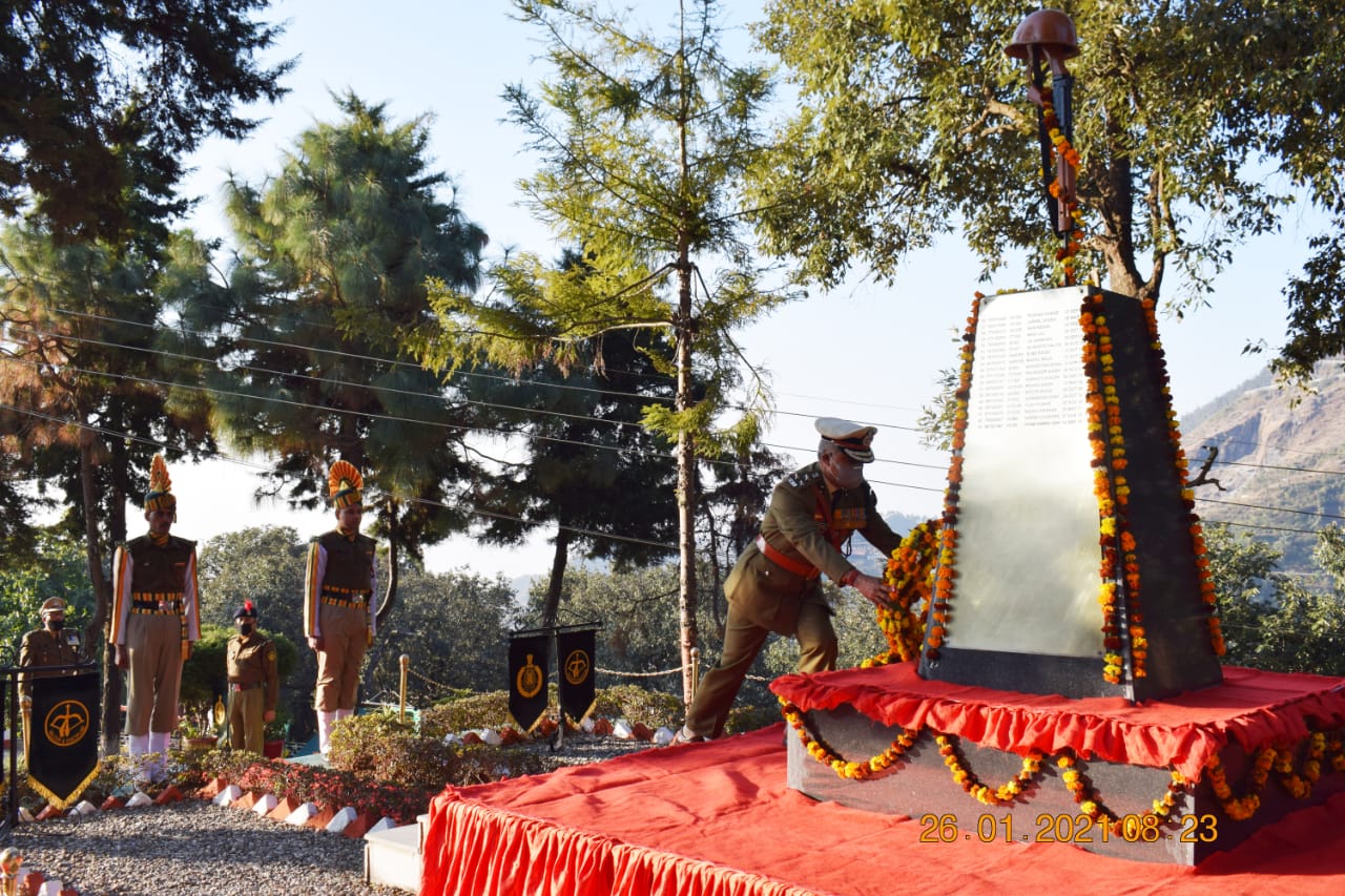 republic-day-celebrated-in-uttarakhand