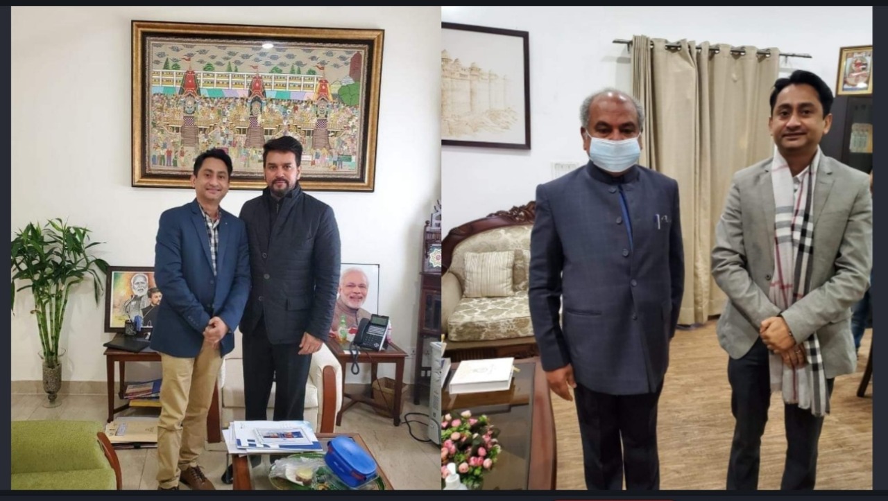 Sharad Pants Photos viral with BJP leaders