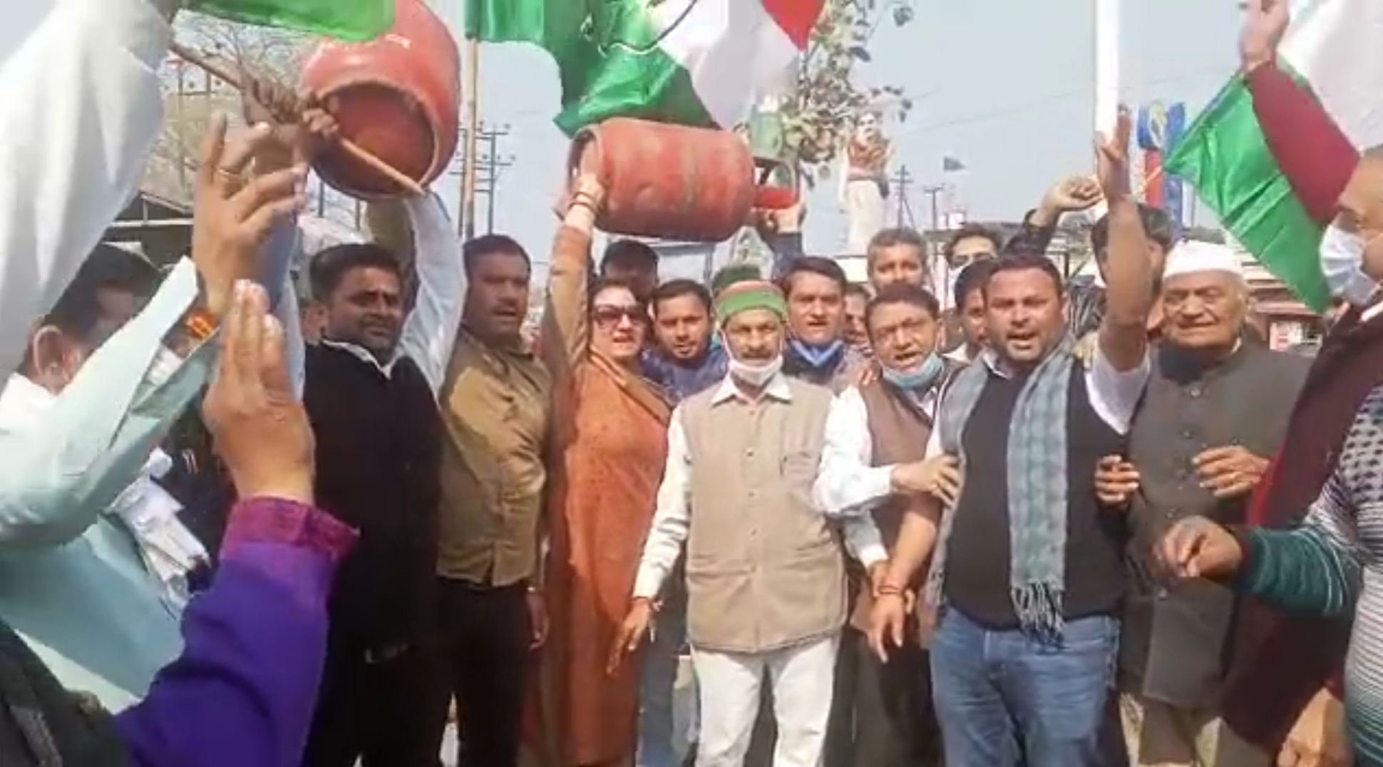 Uttarakhand congress protest against inflation