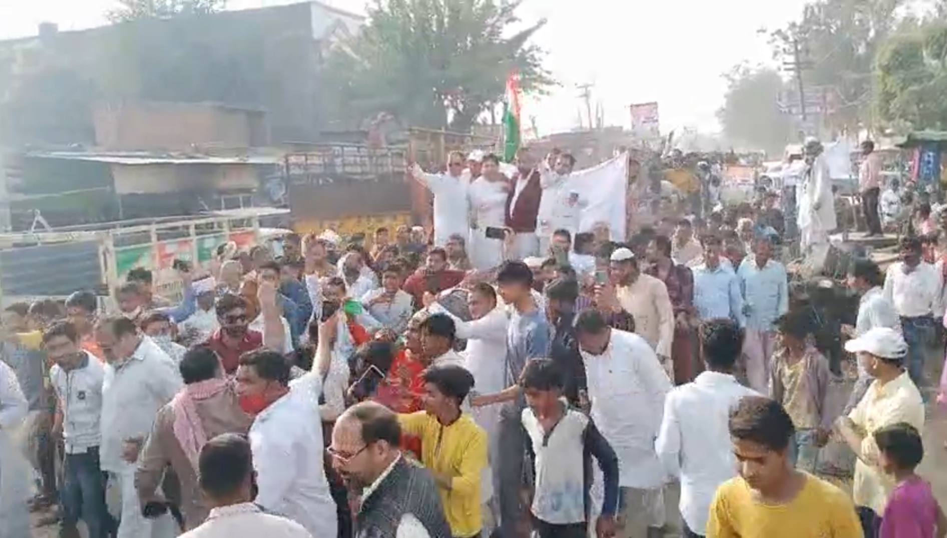 Harish Rawats Buffalo-Buggy  yatra in Landour