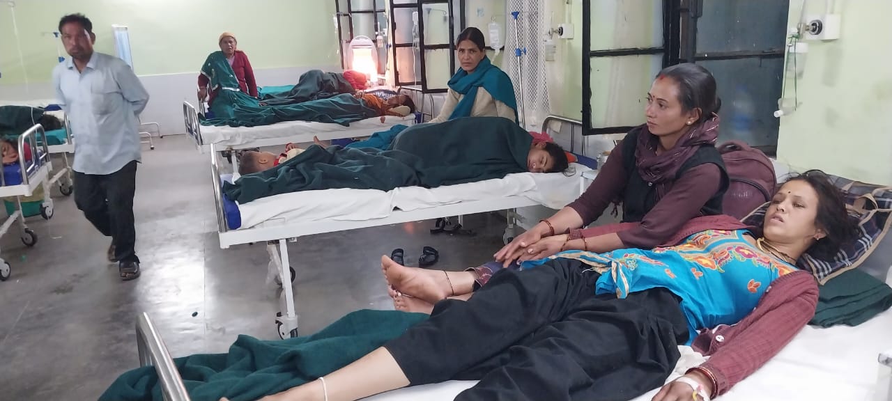 Food poisoning in Gangolihat