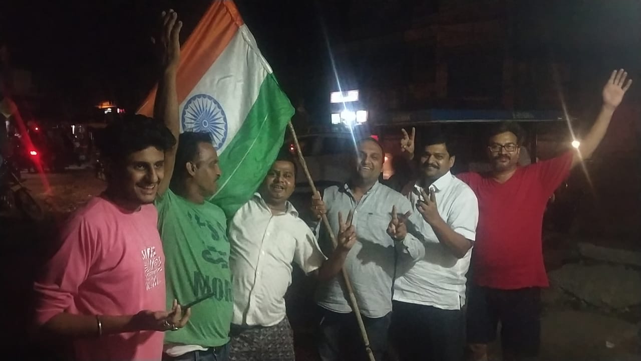 cricket fan celebrating victory of indian team