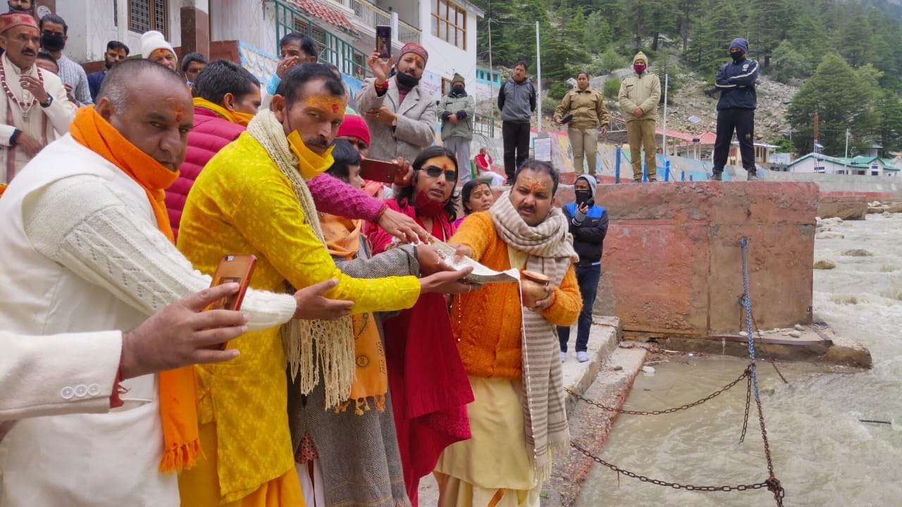 Ganga Dussehra celebrated in Gangotri Dham