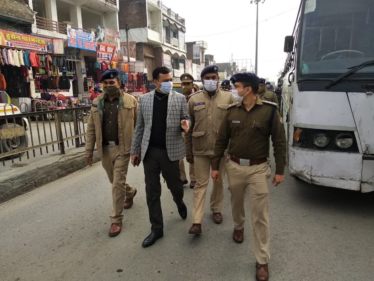 flag march for Uttarakhand elections