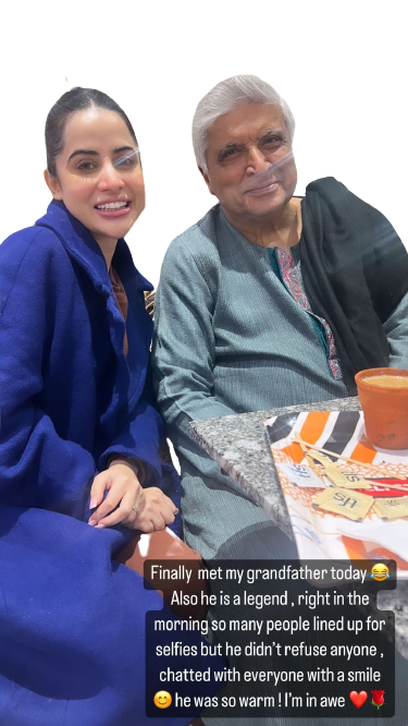 Uorfi Javed bumps into Javed Akhtar, says 'Finally met my grandfather'