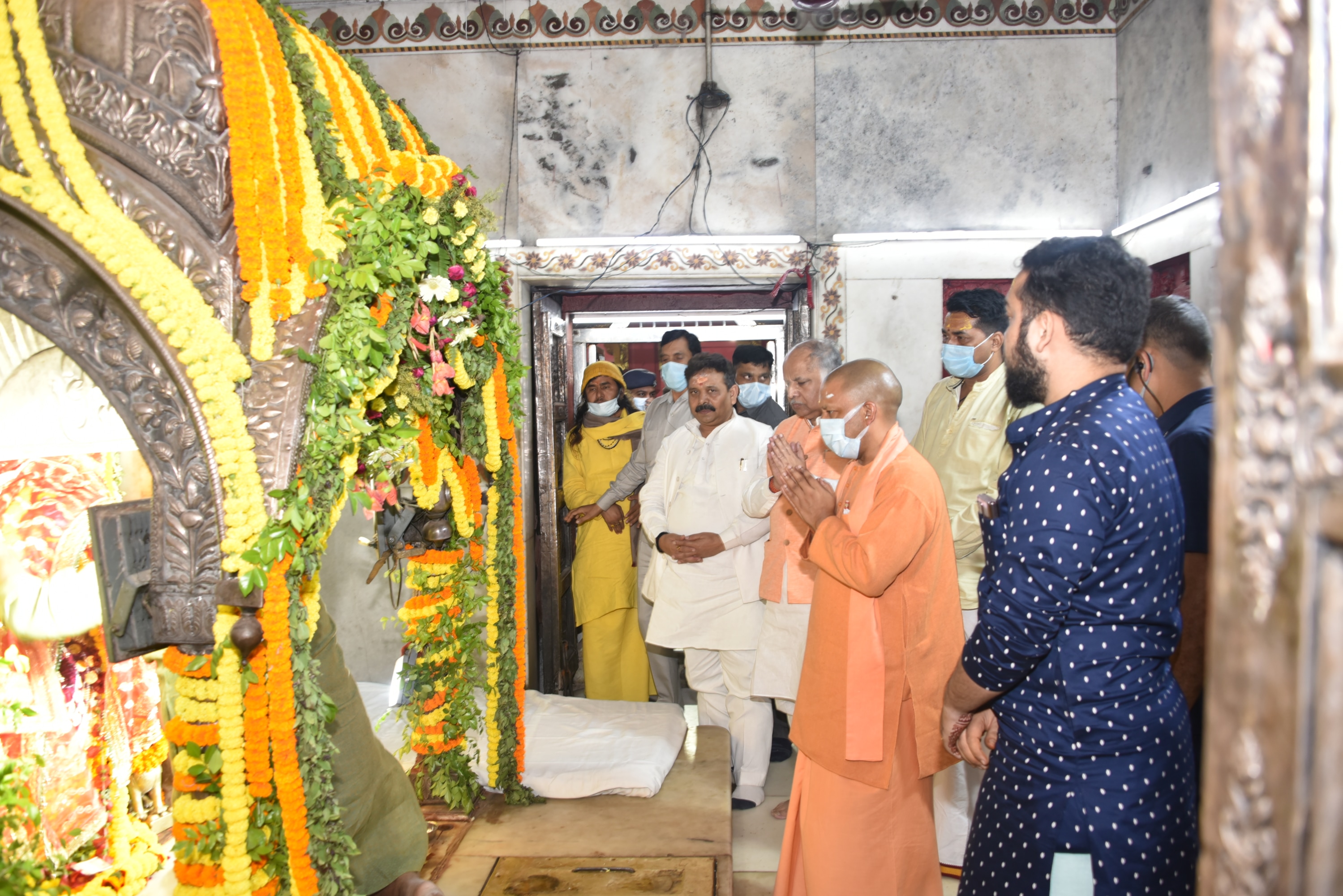 मां कुष्मांडा लिया आशीर्वाद