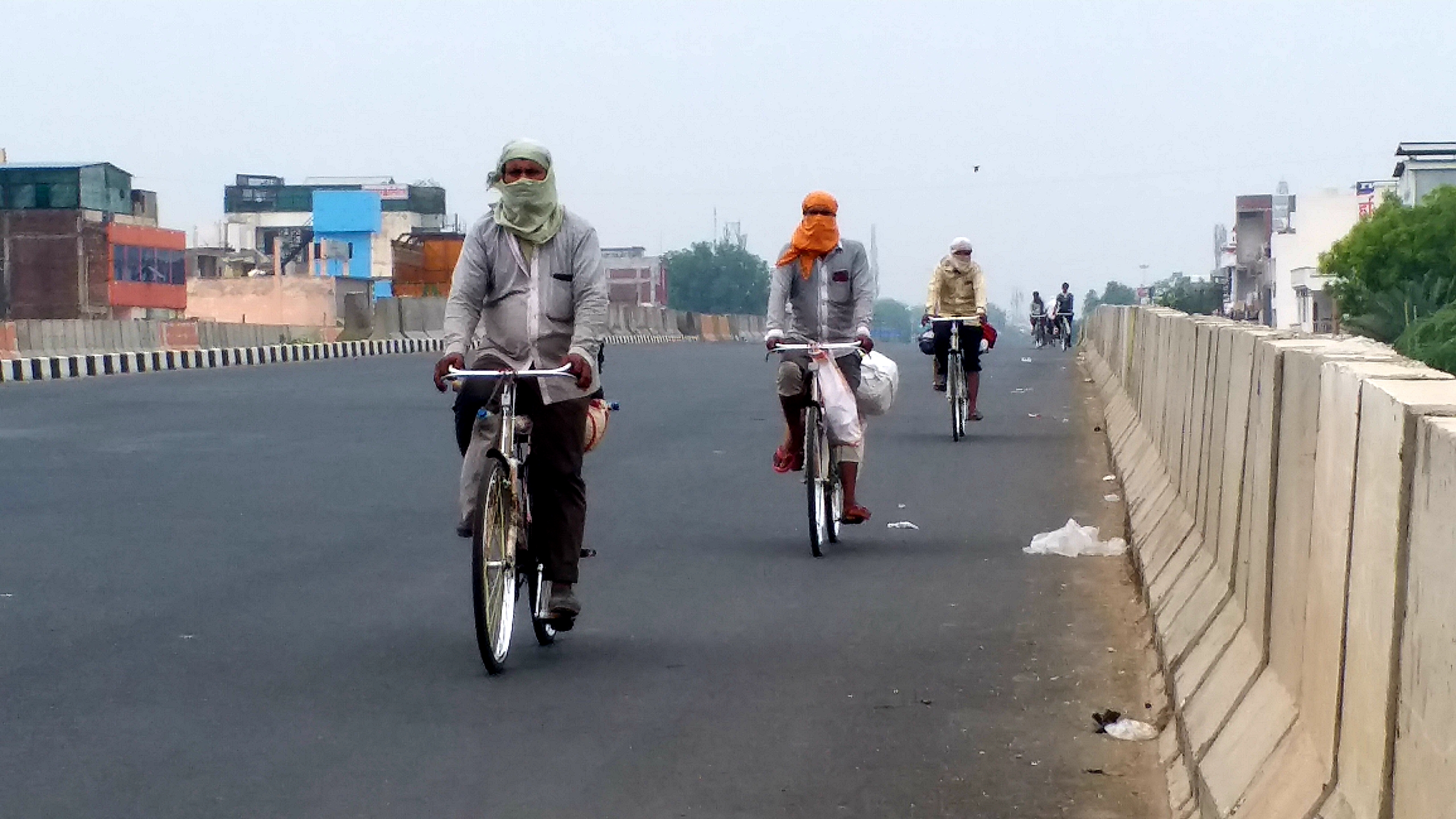 migrant laborers reached agra