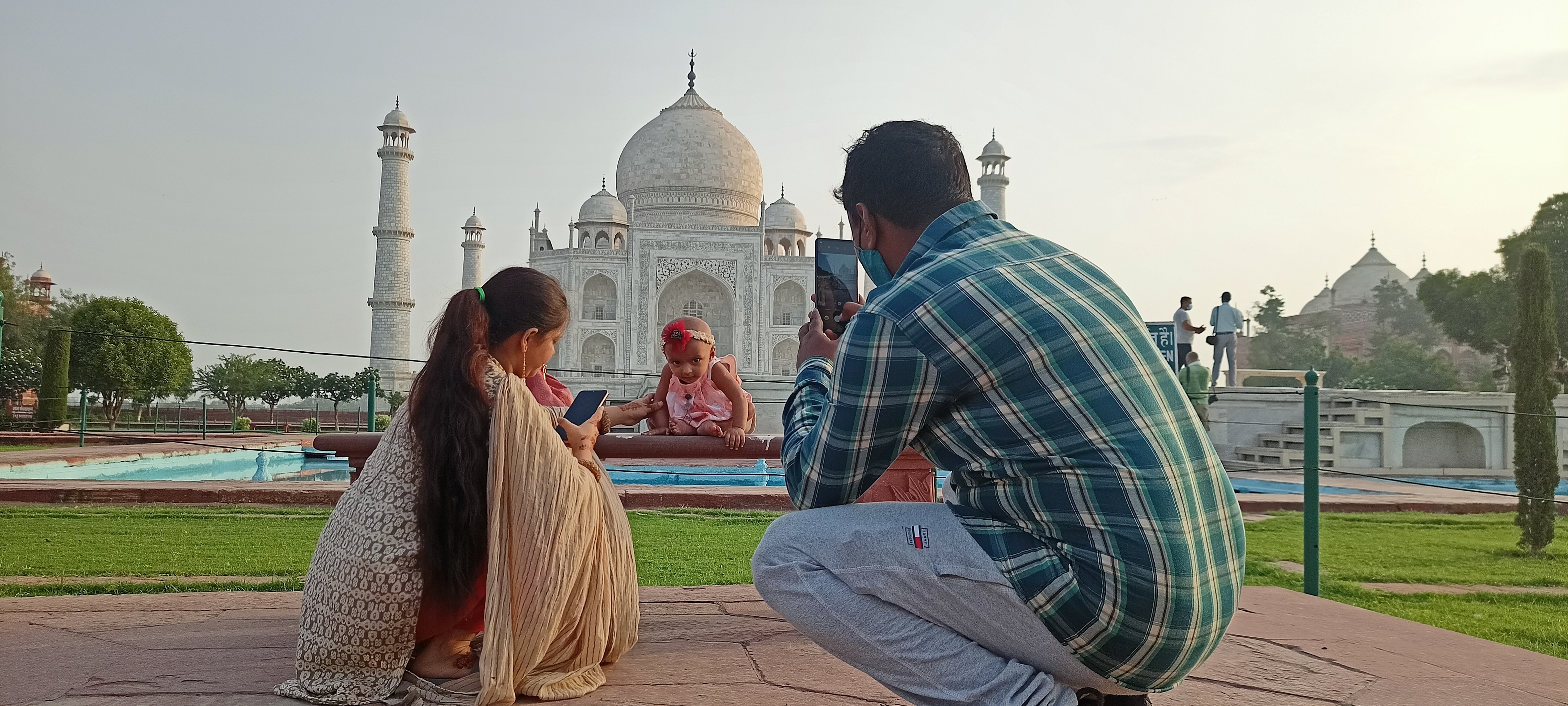 वीकेंड में नहीं कर सकेंगे ताज का दीदार