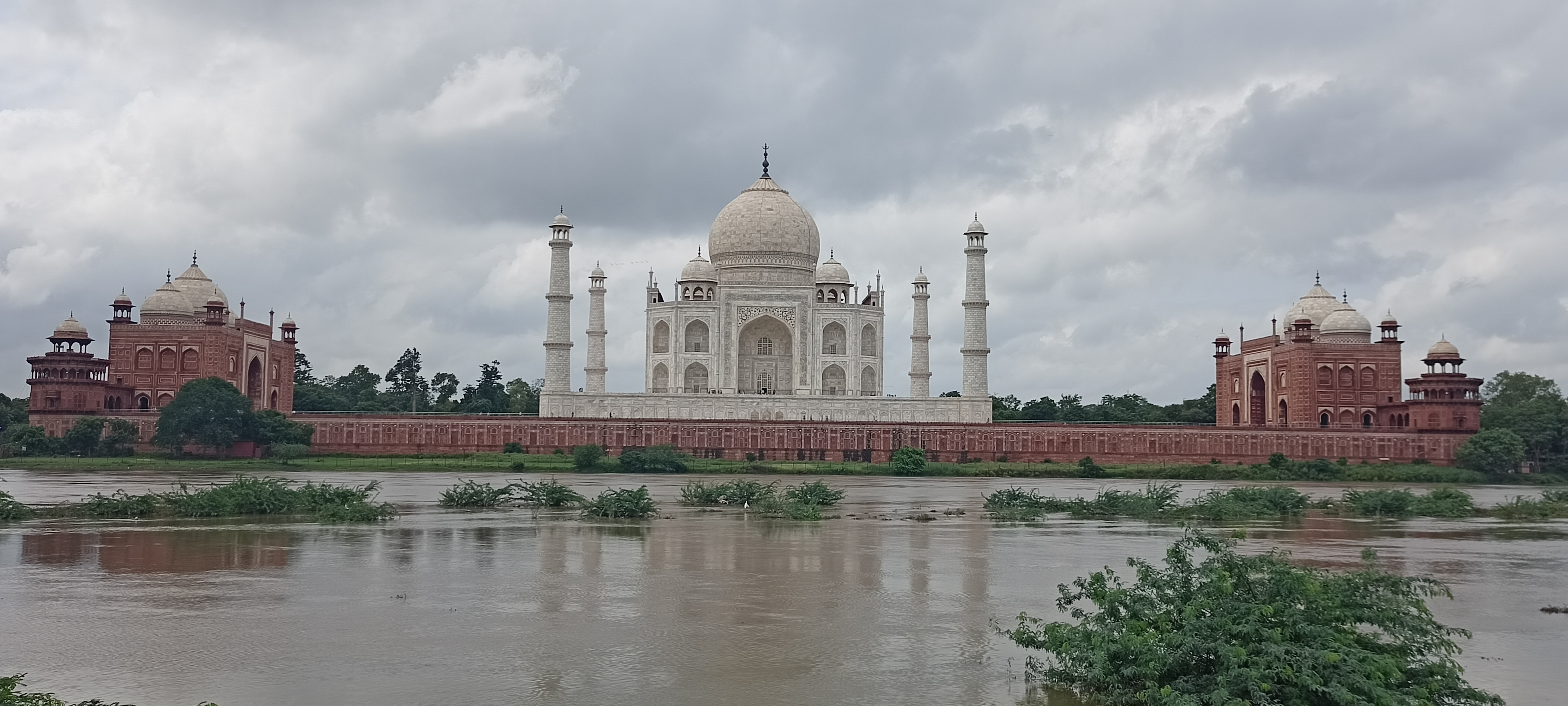 आगरा का ताजमहल.