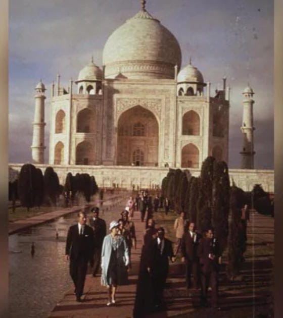 Recounting Queen Elizabeth Visit Taj Mahal