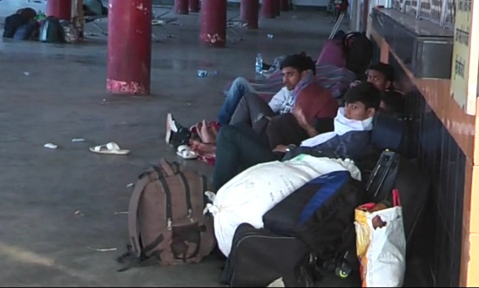 agra bus stand.