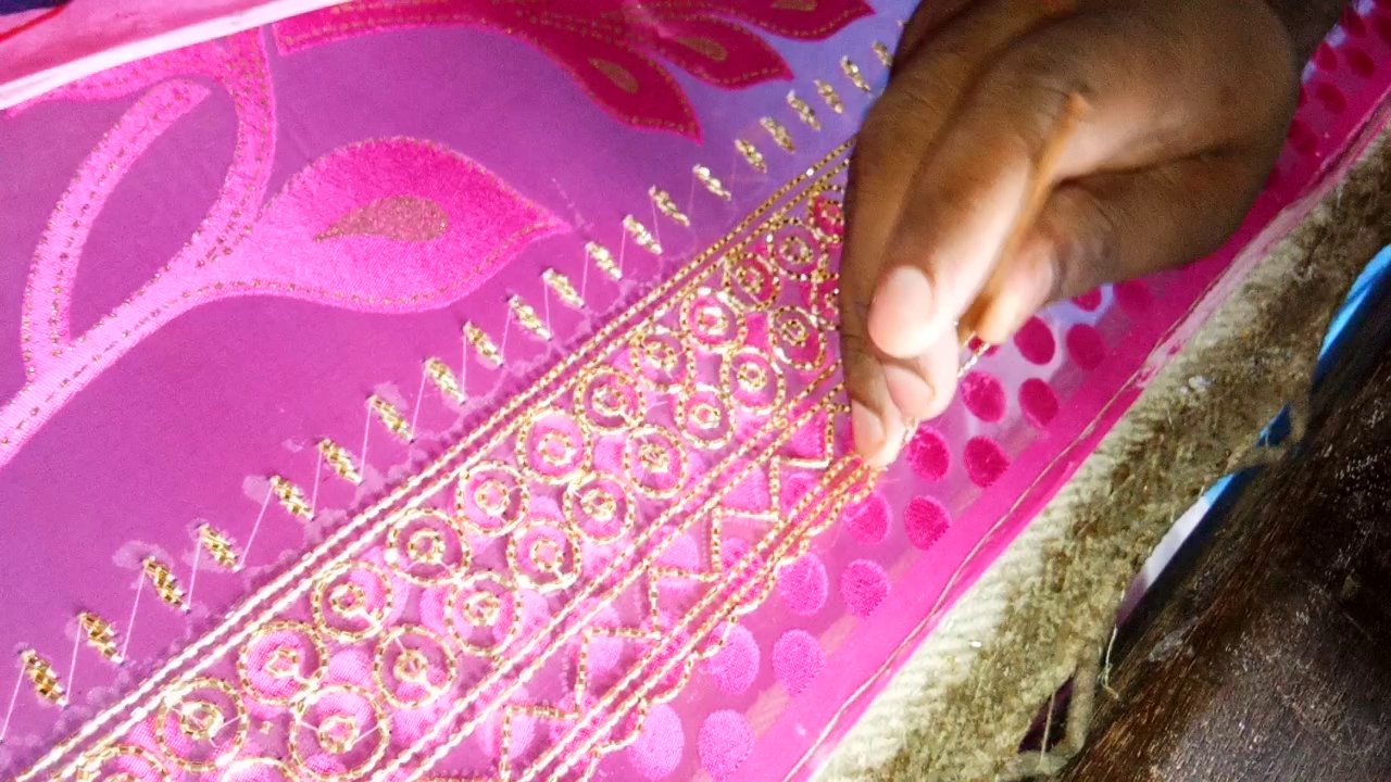 hand embroidery artisans facing financial crisis due to lockdown in bareilly