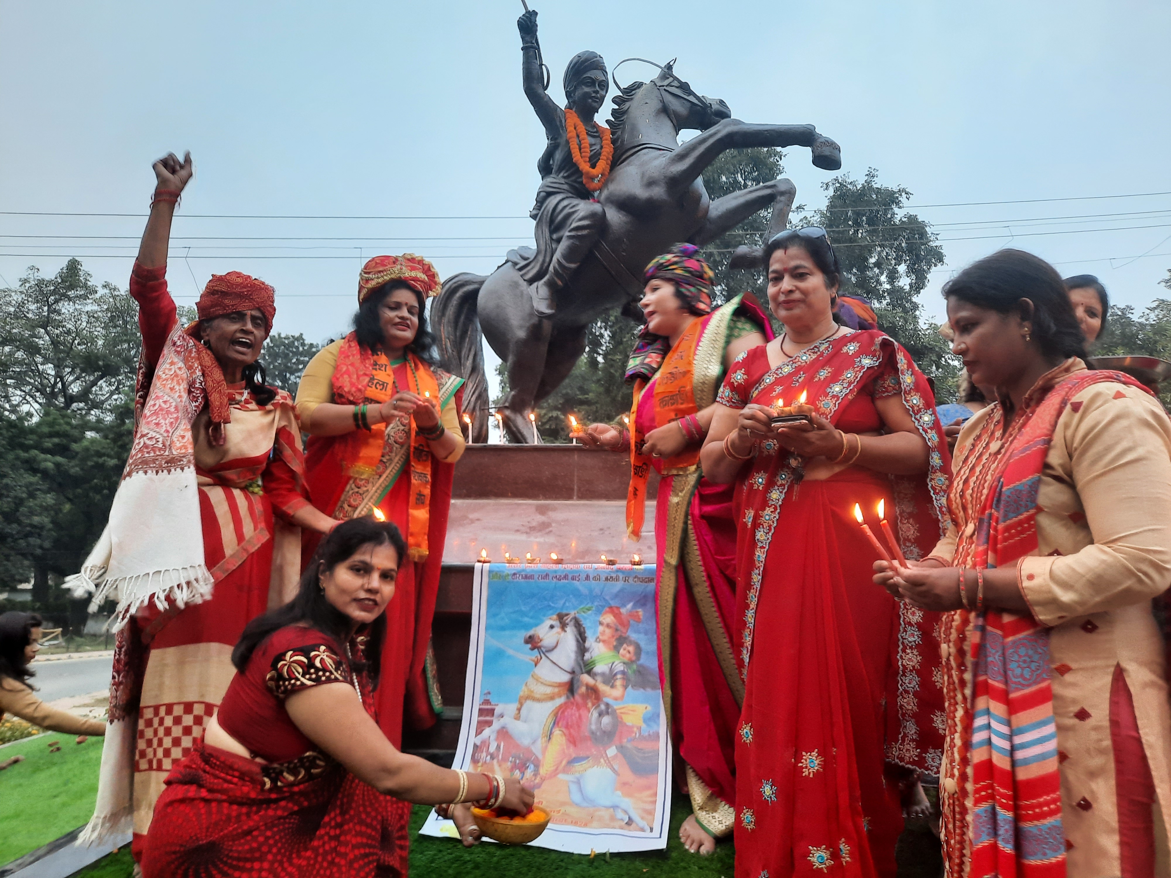 जयंती पर रानी लक्ष्मीबाई को किया गया नमन.