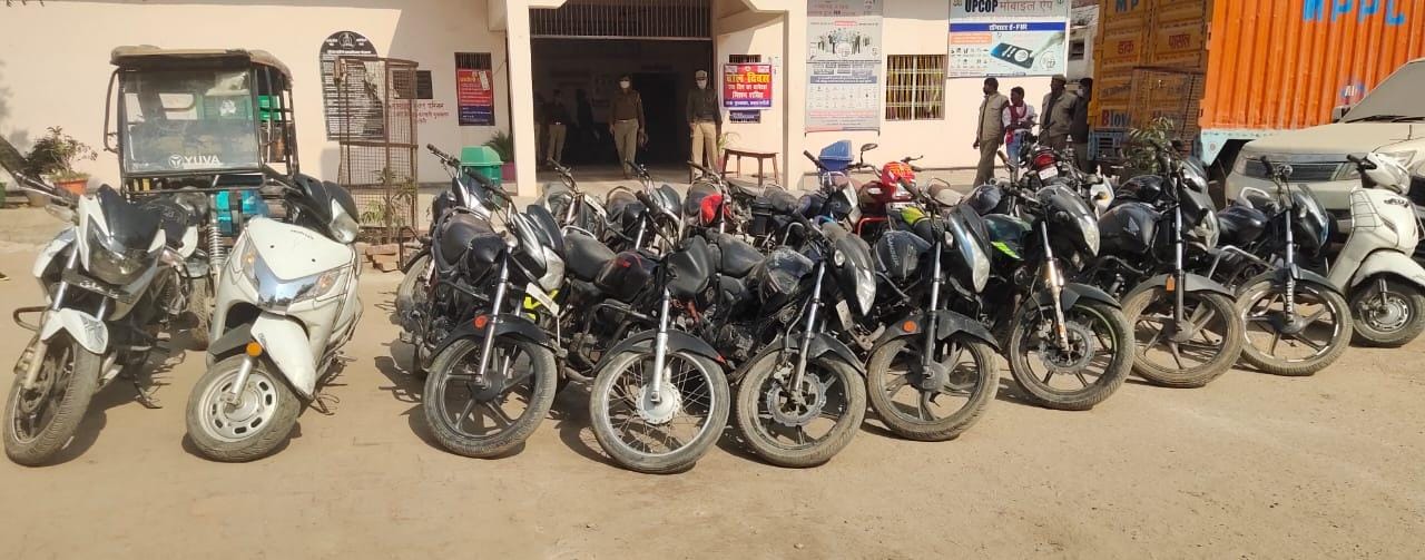 stolen vehicles recovered from a factory in chandauli