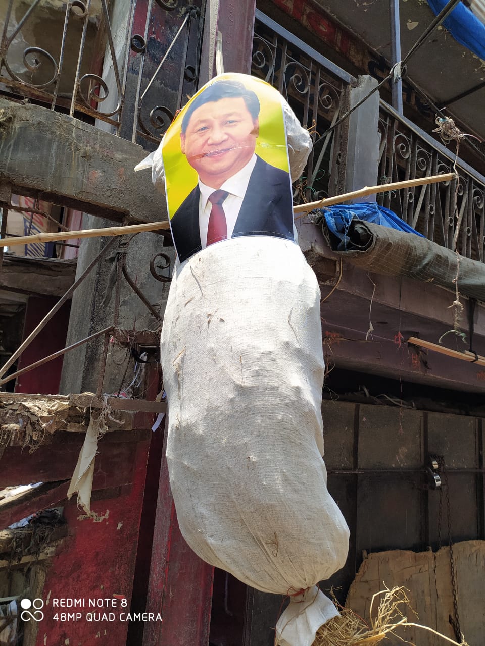 burnt effigy of china president