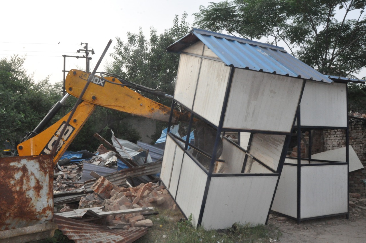 Noida Authority freed occupied land worth Rs 22