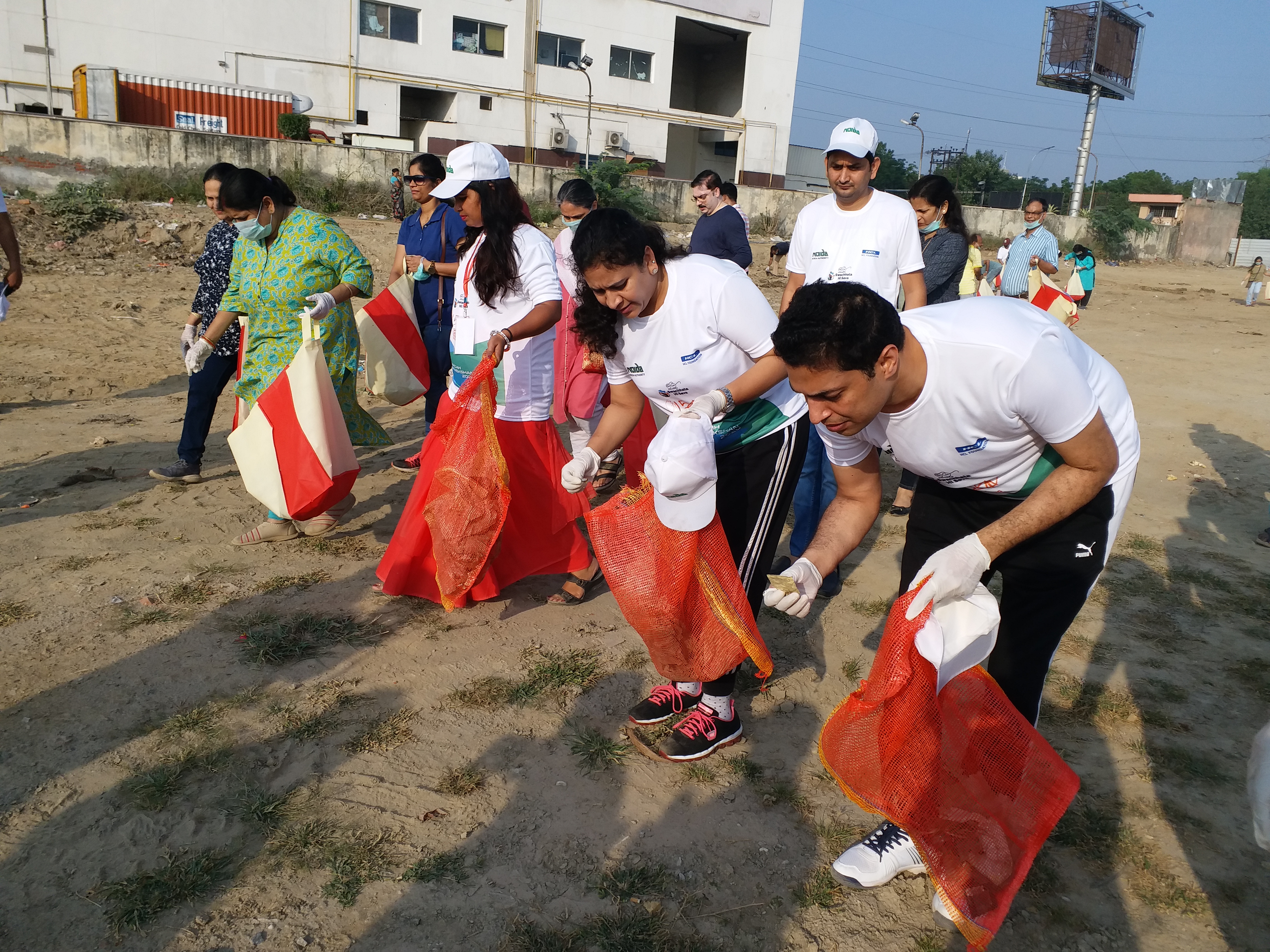 plog run by noida authority for Fit India and Swachh Bharat