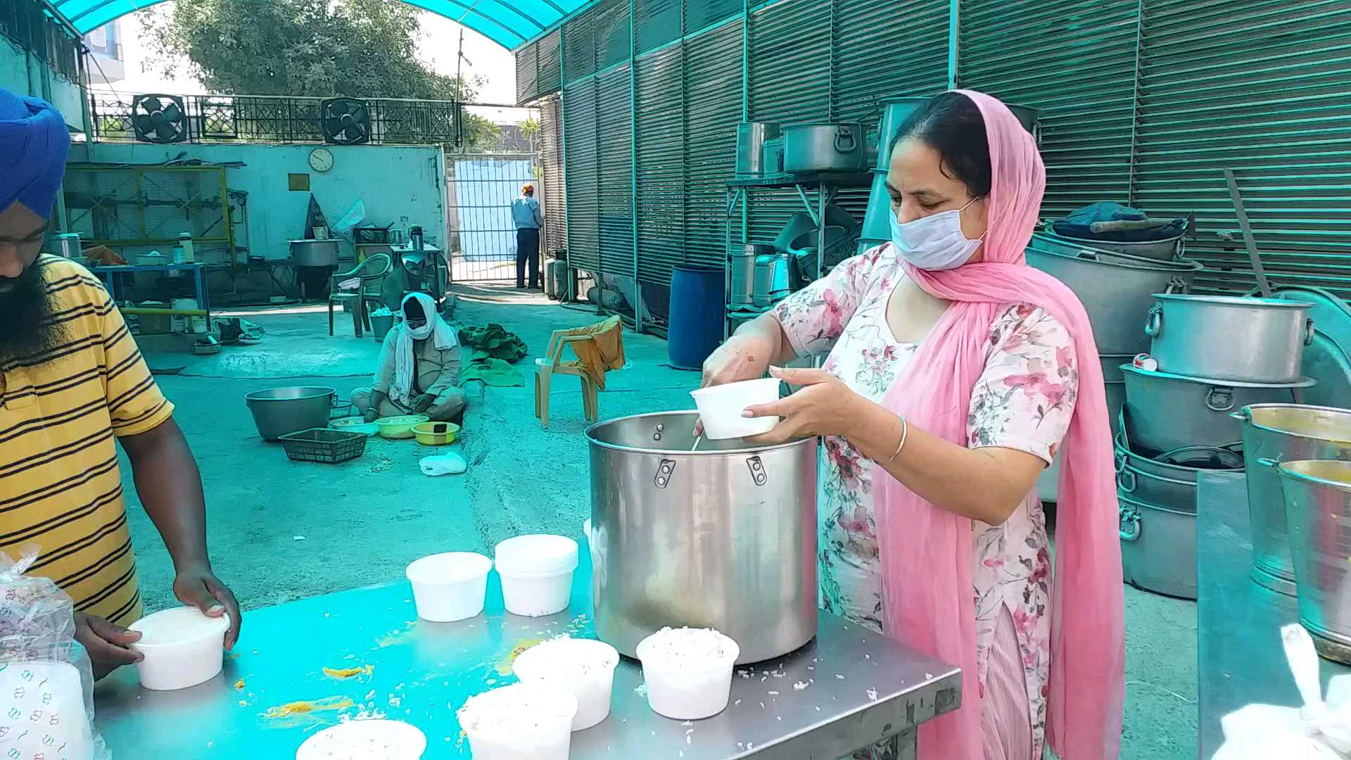 Gurdwara helping in corona