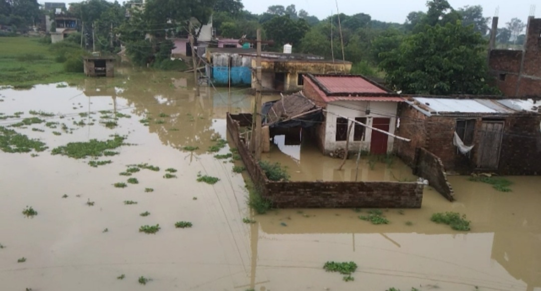 30 हजार की आबादी बाढ़ से प्रभावित