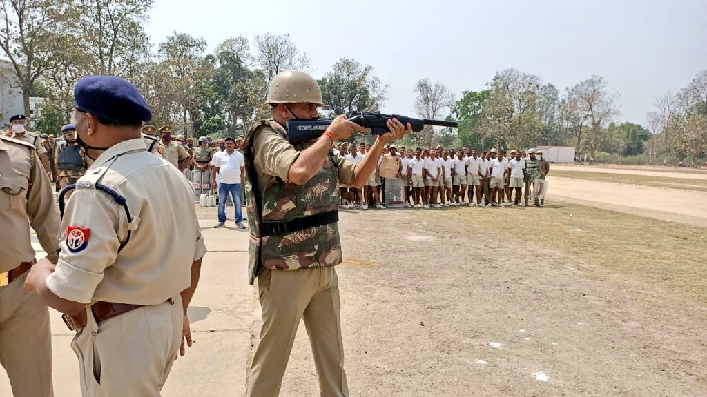 निशानेबाजी का प्रयास.