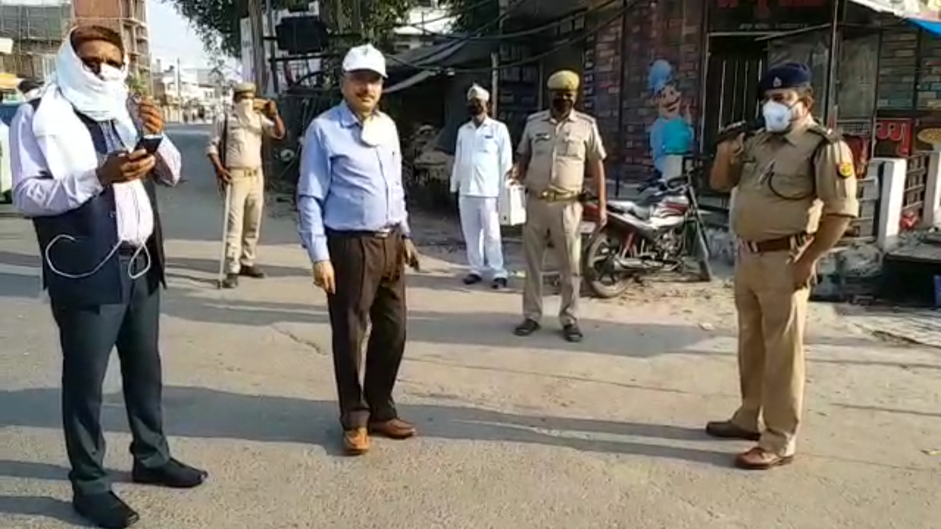 lockdown in hardoi