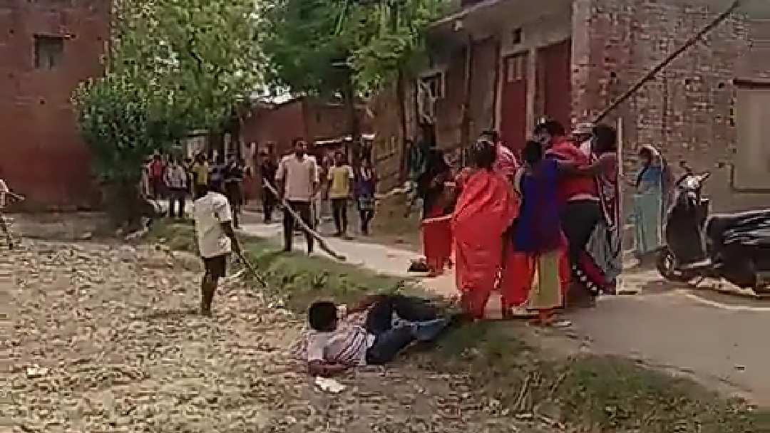 A clash between two groups of people in Uttar Pradesh